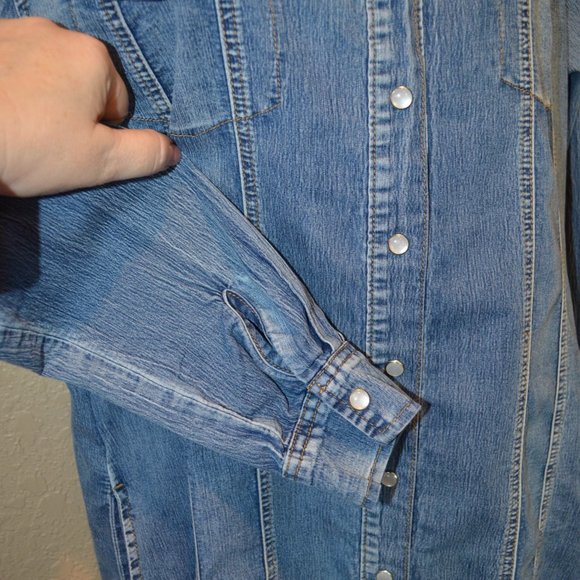 Sz M Chiqle Western Denim Shirt Dress with  Pearl Snaps - Picture 9 of 16